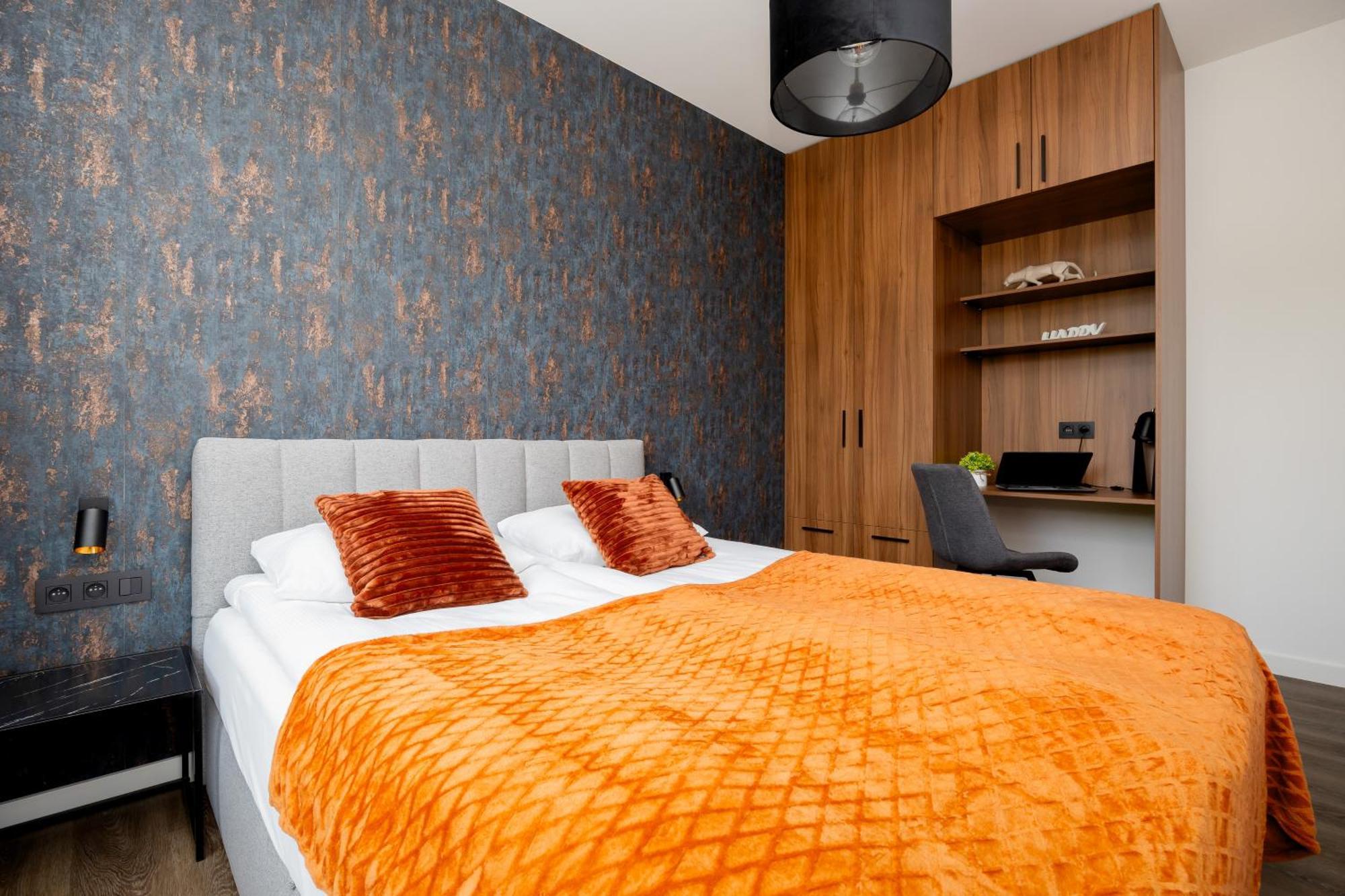 Apartamenty Ludwiki Z Parkingiem By Noclegi Renters Warszawa Zewnętrze zdjęcie